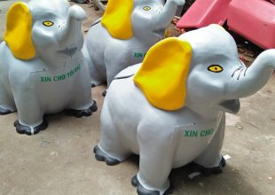 Mua ngay thùng đựng rác hình con thú với mức giá ưu đãi  