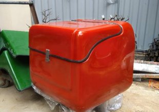Thùng nhựa giao hàng đẹp và giá rẻ tại Đại Dương Composite   
