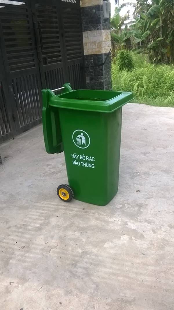 bán thùng rác công cộng