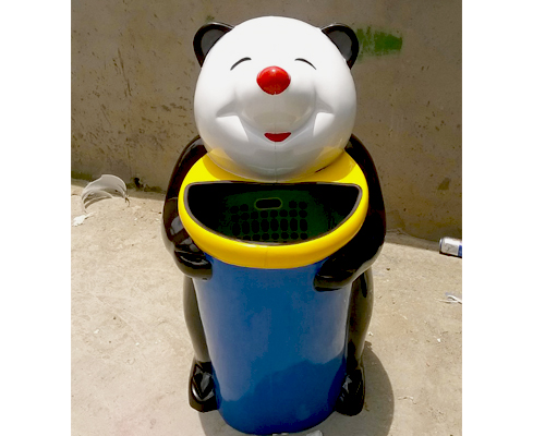 thùng rác nhựa hình con thú